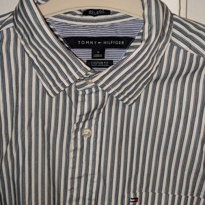 Mens tommy Hilfiger button down shirt